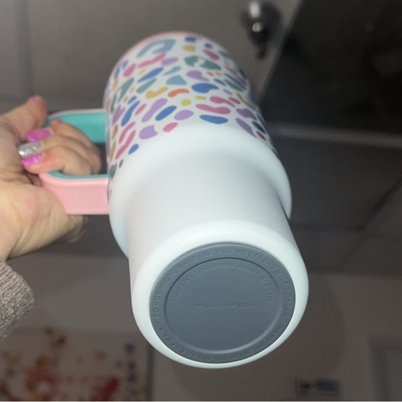 Leopard Print Tumbler - Picture 3 of 3